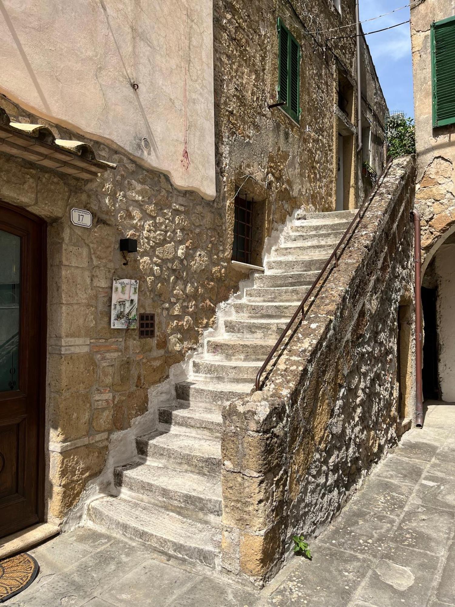 La Soffitta Nel Bastione Apartment Pitigliano Ngoại thất bức ảnh